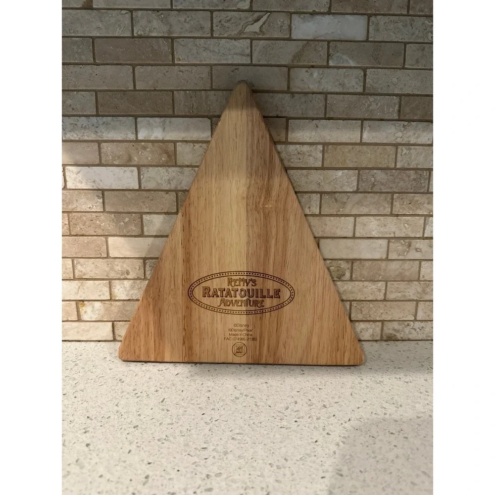 Disney Parks Epcot France Paris Ratatouille Remy Wooden cheese cutting board new